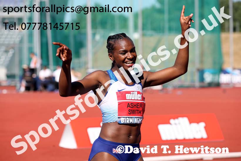 Womens 100 metres, Muller British Championships, Alexander Stadium, Birmingham. Photo: David T. Hewitson/Sports for All Pics